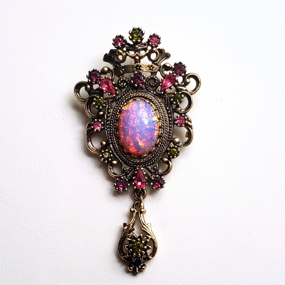Sarah Coventry Contessa Crown Brooch Pendant